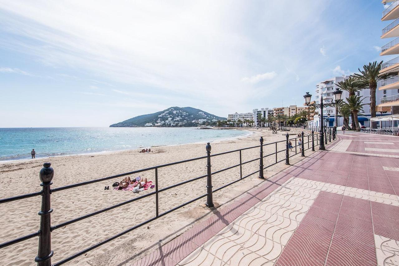 Sal Mar Suites Santa Eularia des Riu Bagian luar foto